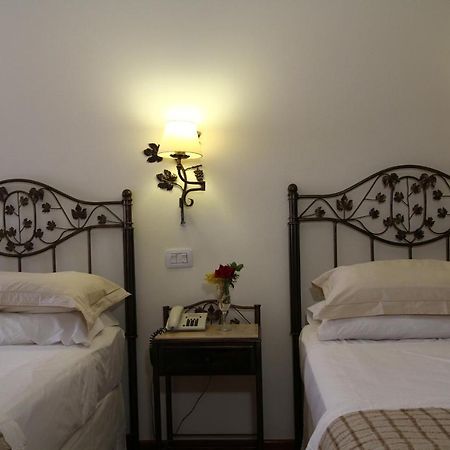 Hotel Asturias Cafayate Bagian luar foto