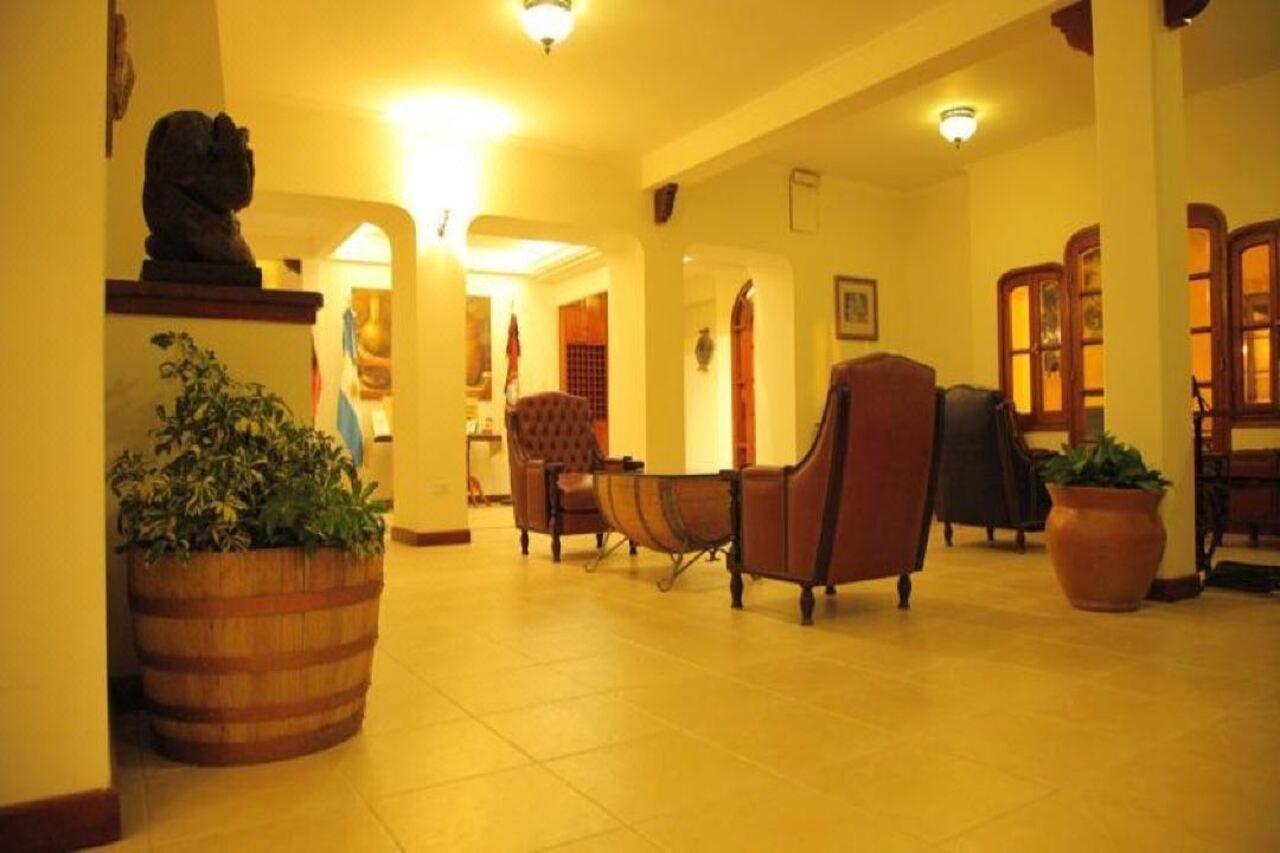 Hotel Asturias Cafayate Bagian luar foto