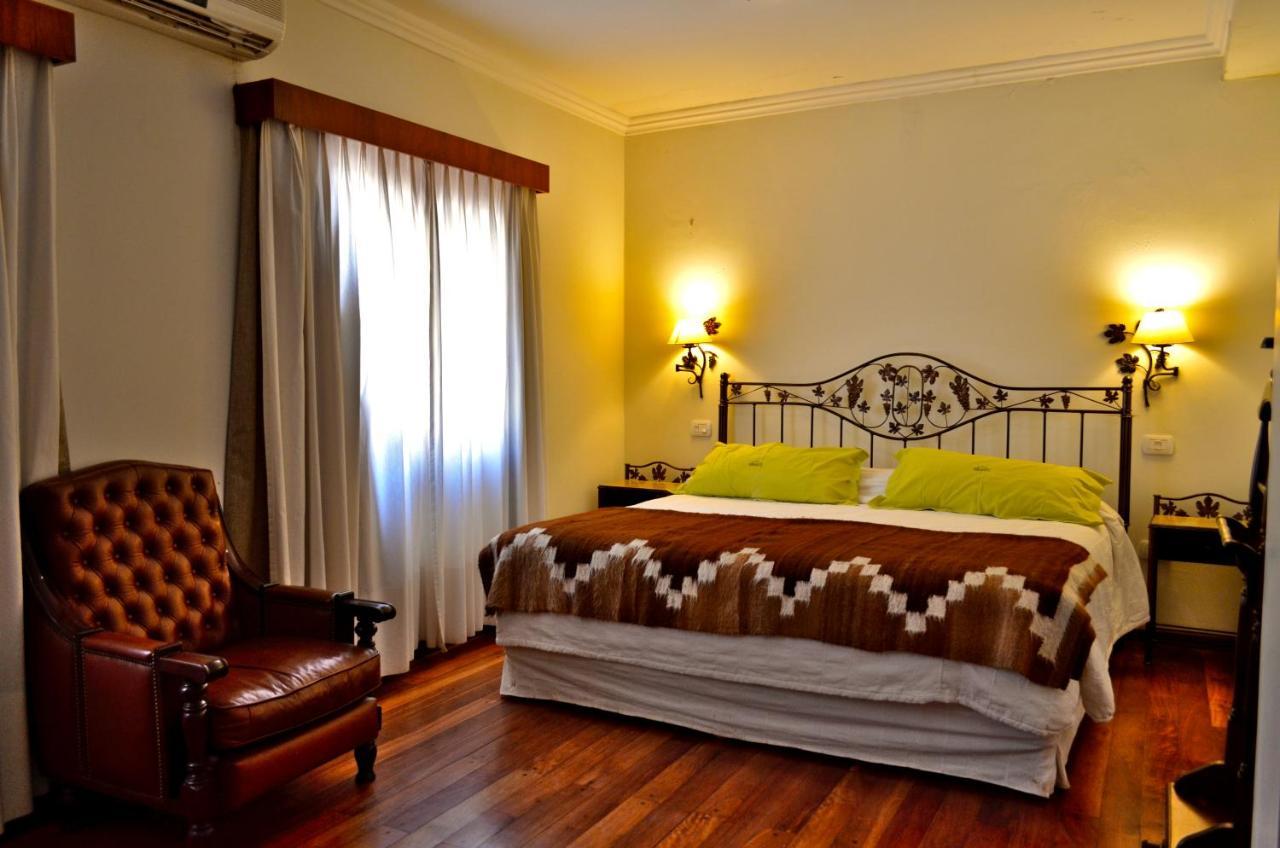 Hotel Asturias Cafayate Bagian luar foto