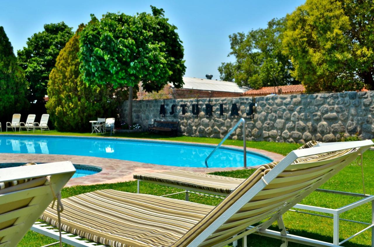 Hotel Asturias Cafayate Bagian luar foto