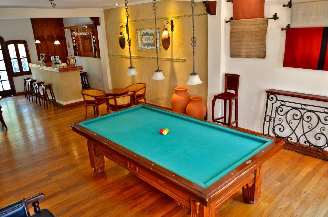 Hotel Asturias Cafayate Bagian luar foto