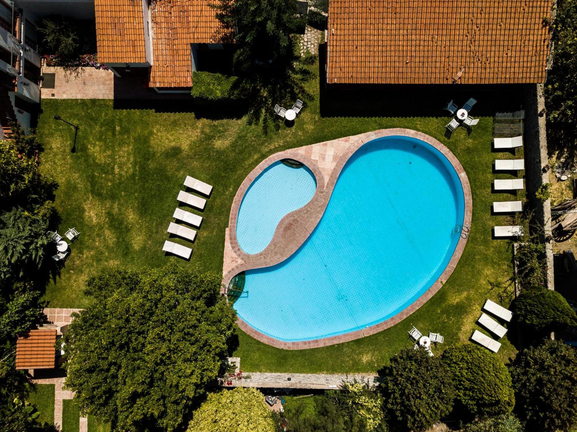 Hotel Asturias Cafayate Bagian luar foto