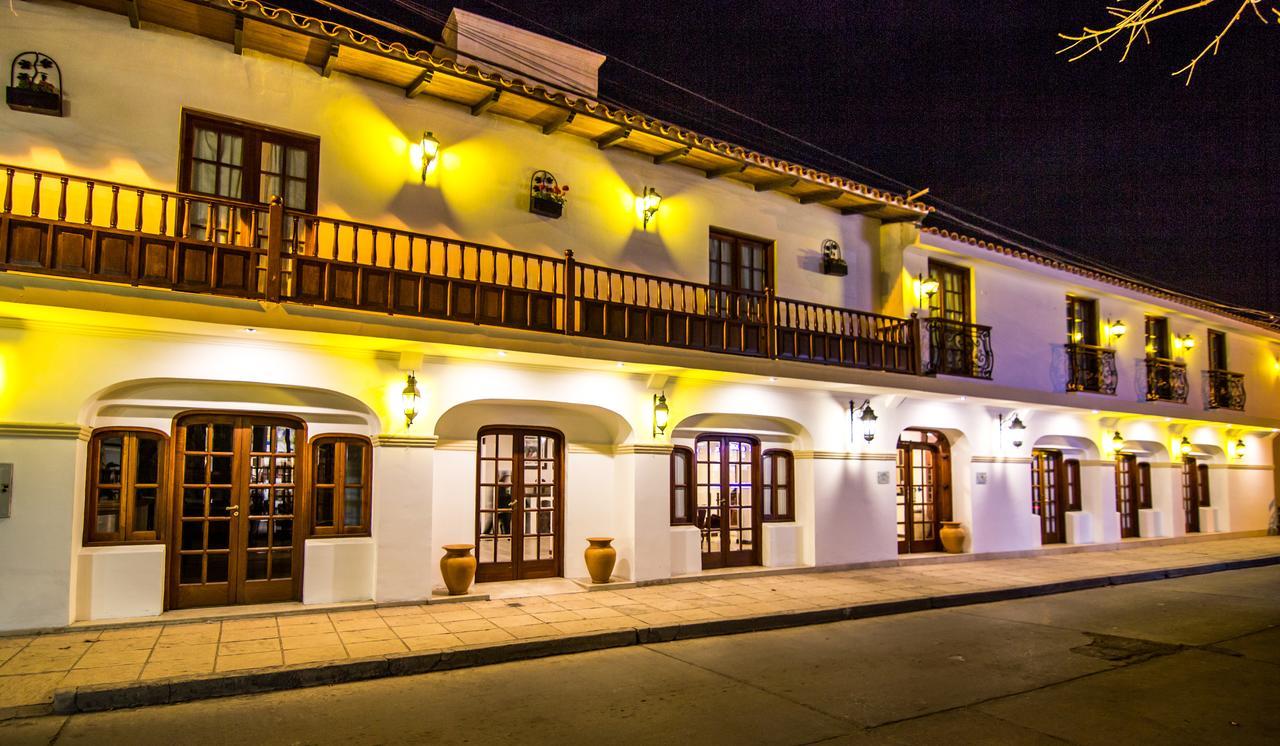Hotel Asturias Cafayate Bagian luar foto