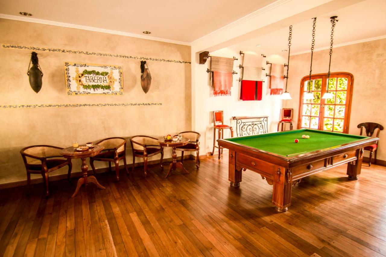 Hotel Asturias Cafayate Bagian luar foto
